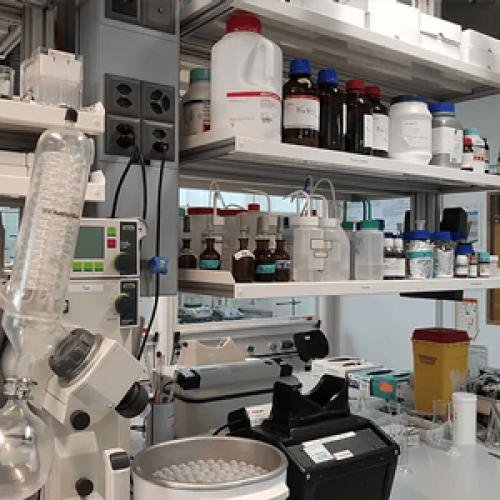 Alkoxy Propanols and Propylene Glycol Ethers for Pharmaceutical Synthesis | GOTATI